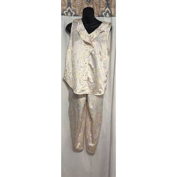 Great Condition Cabernet by Sleep Sense Pajama Set Sz medium PJs Pink Floral pol - Picture 1 of 8